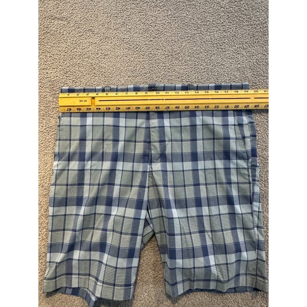PGA Tour Men's Blue Gray Plaid Golf Shorts Size 44 Waist Performance Flat Front